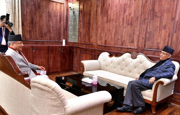 संसद्मा प्रधानमन्त्री दाहाल अनुपस्थित : ओलीद्धारा सम्बोधन रोक